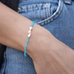 Sparkling Pearl Bracelet